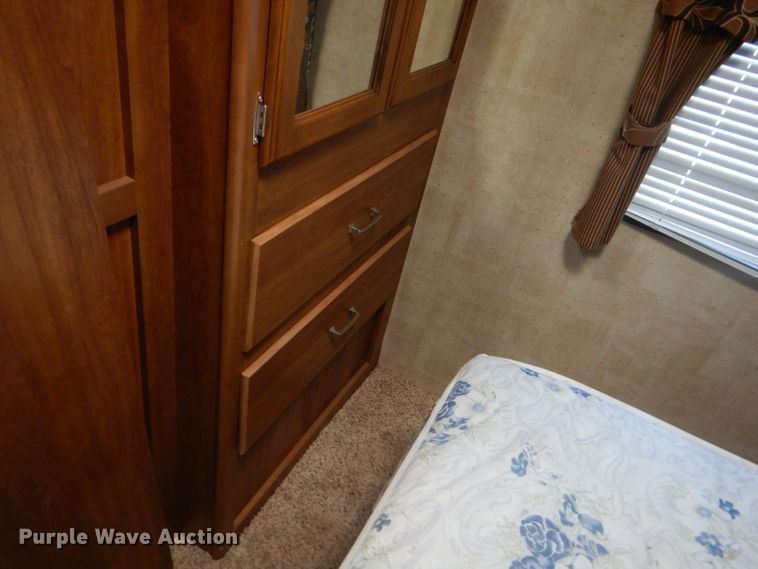 image for item FC9845 2015 Keystone Springdale camper