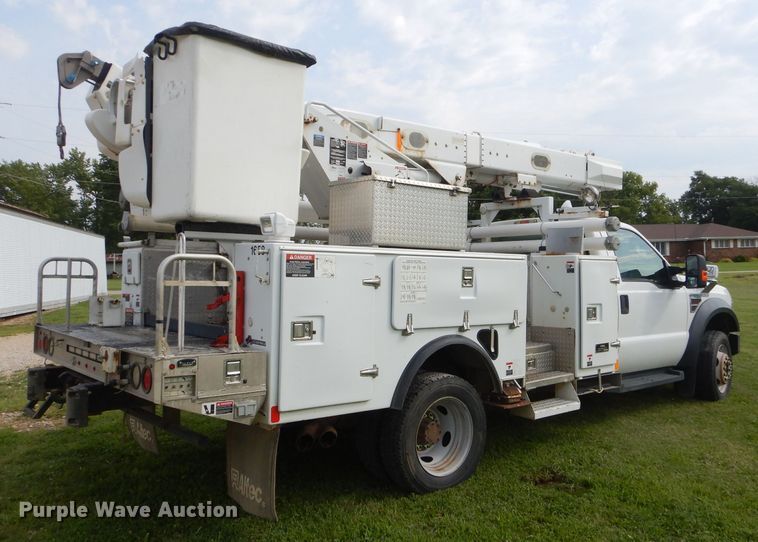 image for item FC9847 2009 Ford F550 bucket truck