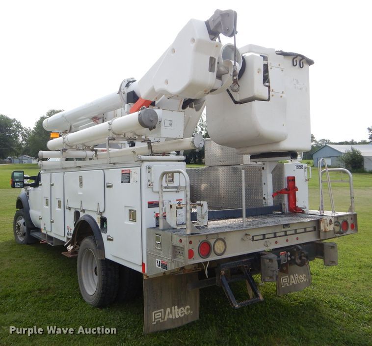 image for item FC9847 2009 Ford F550 bucket truck