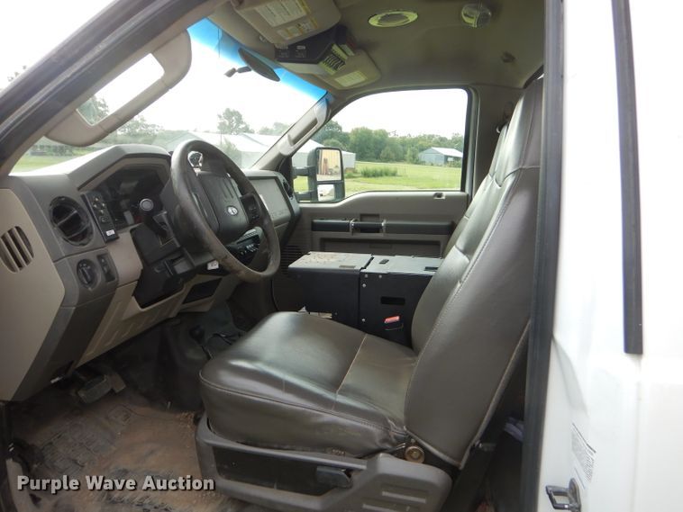 image for item FC9847 2009 Ford F550 bucket truck