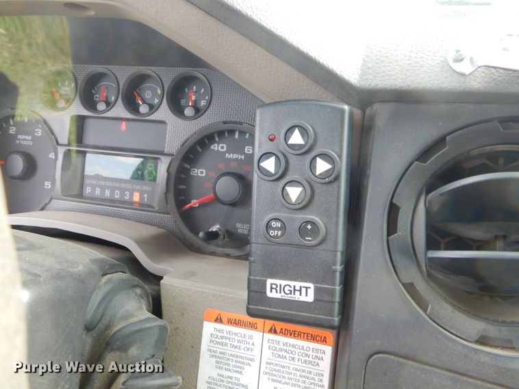 image for item FC9847 2009 Ford F550 bucket truck