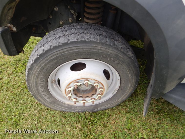 image for item FC9847 2009 Ford F550 bucket truck