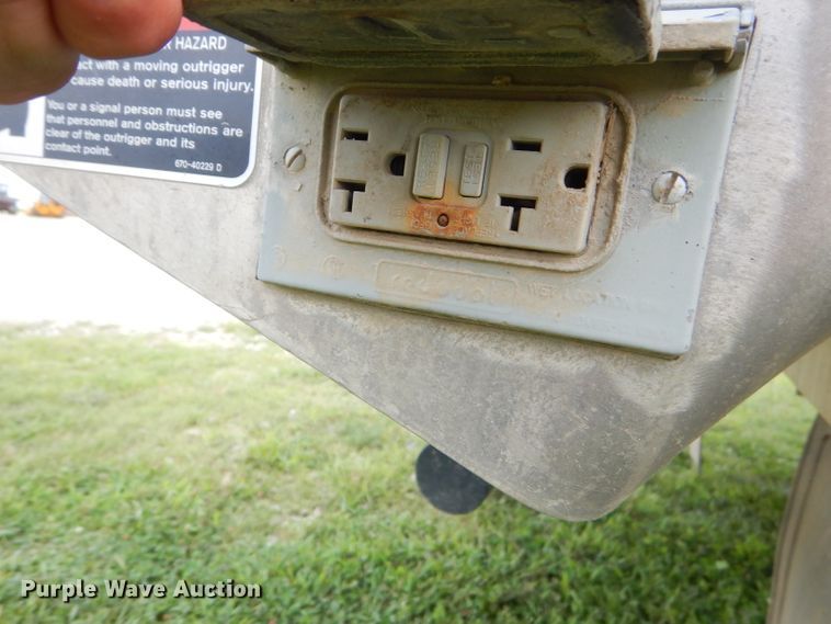 image for item FC9847 2009 Ford F550 bucket truck