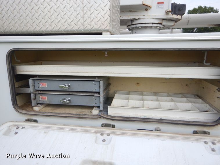 image for item FC9847 2009 Ford F550 bucket truck