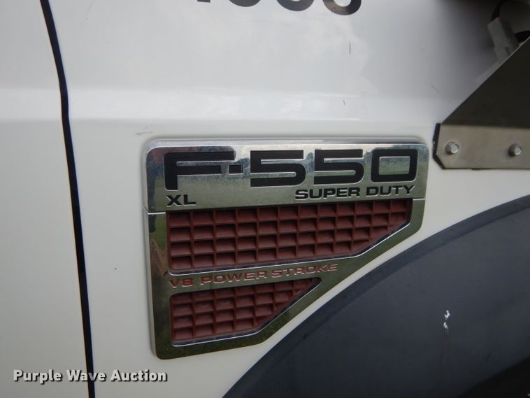 image for item FC9847 2009 Ford F550 bucket truck