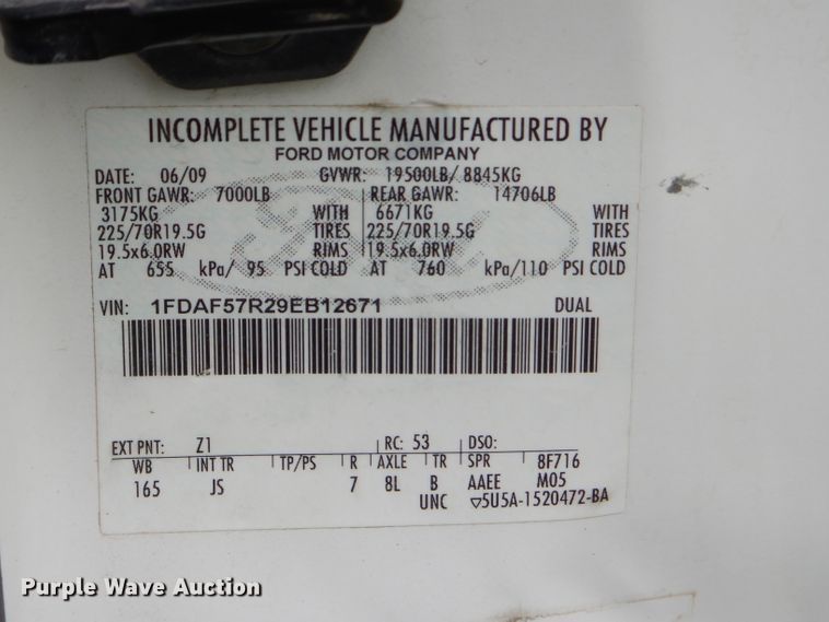 image for item FC9847 2009 Ford F550 bucket truck