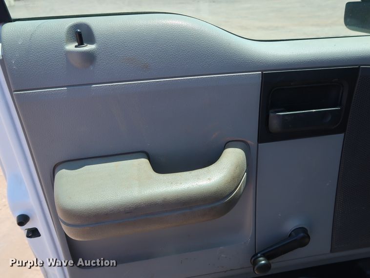 image for item FE9722 2008 Ford F150 XL pickup truck