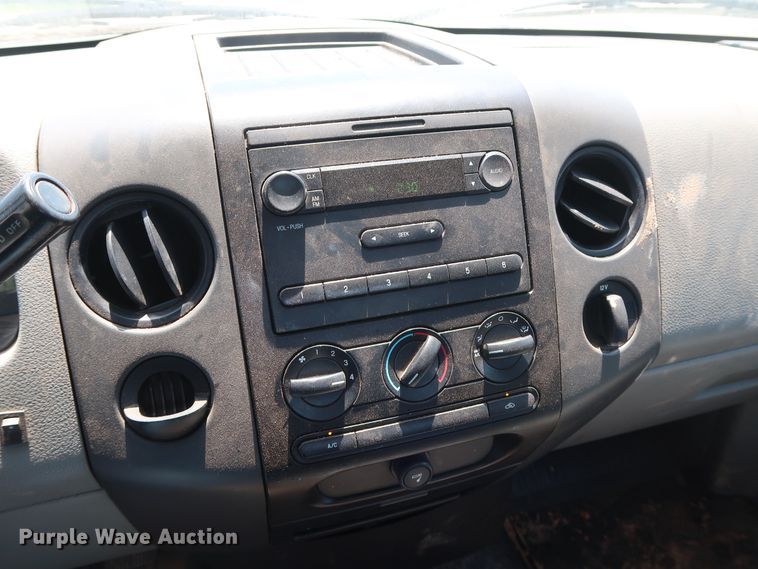 image for item FE9722 2008 Ford F150 XL pickup truck