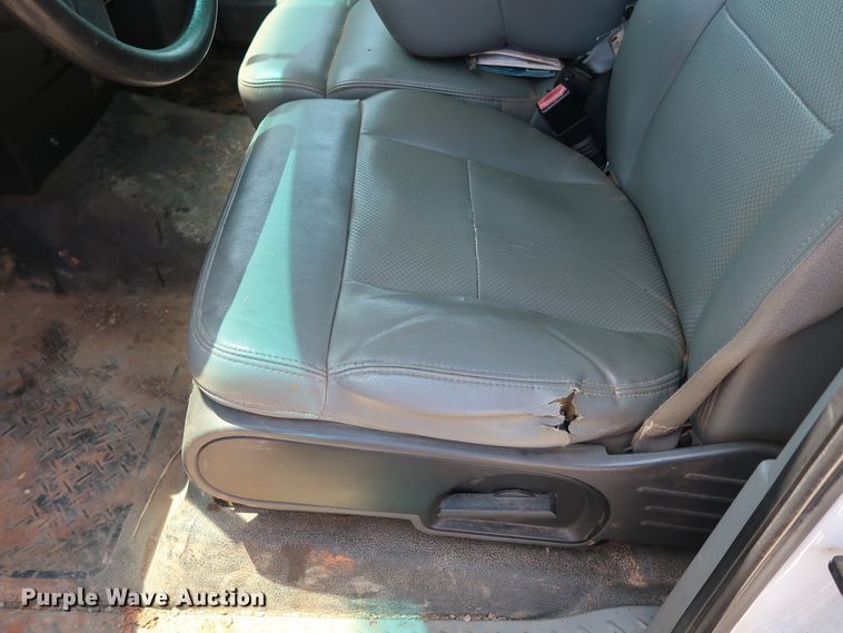 image for item FE9722 2008 Ford F150 XL pickup truck