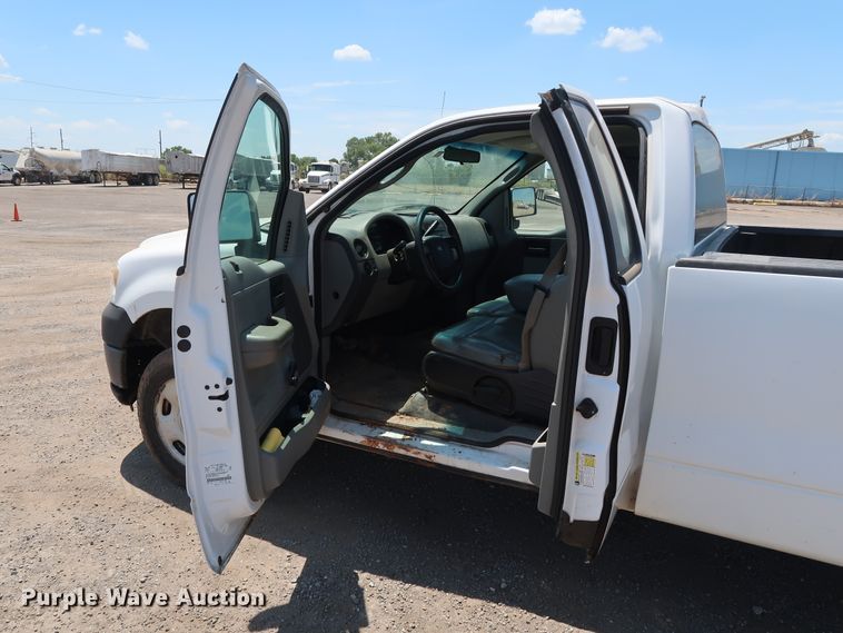 image for item FE9722 2008 Ford F150 XL pickup truck