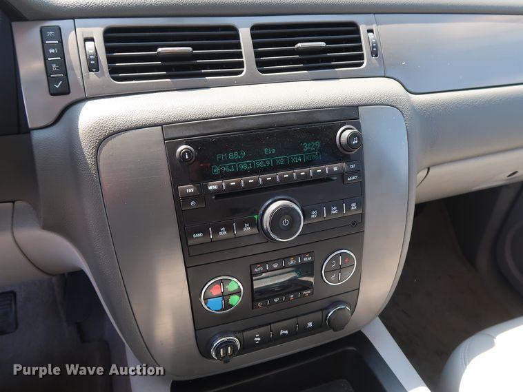 image for item FE9742 2010 Chevrolet Tahoe SUV