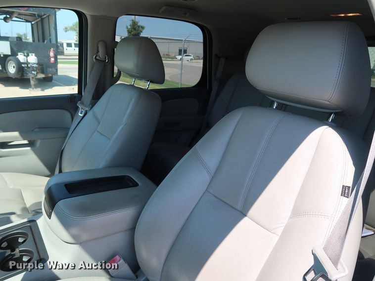 image for item FE9742 2010 Chevrolet Tahoe SUV