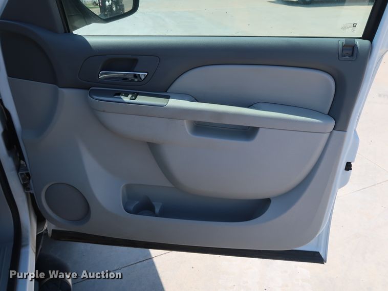 image for item FE9742 2010 Chevrolet Tahoe SUV