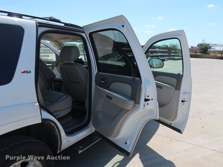 image for item FE9742 2010 Chevrolet Tahoe SUV