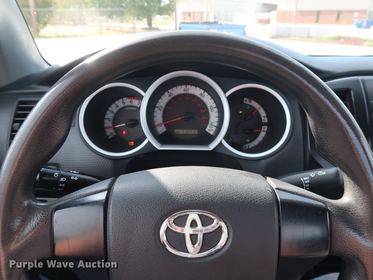 image for item FE9744 2012 Toyota Tacoma pickup truck