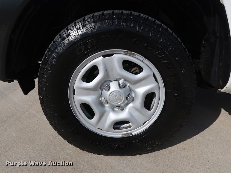 image for item FE9744 2012 Toyota Tacoma pickup truck