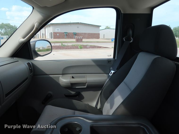 image for item FE9746 2009 GMC Sierra 1500 pickup truck