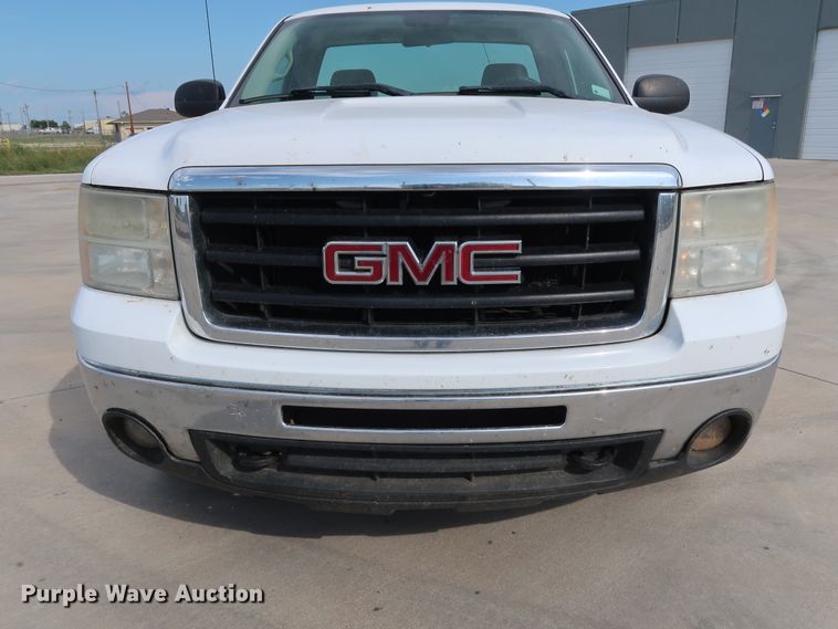 image for item FE9746 2009 GMC Sierra 1500 pickup truck