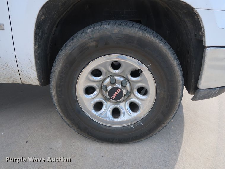 image for item FE9746 2009 GMC Sierra 1500 pickup truck