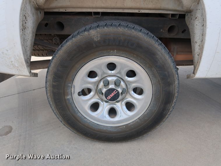 image for item FE9746 2009 GMC Sierra 1500 pickup truck