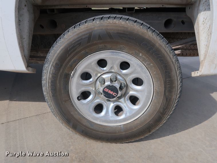 image for item FE9746 2009 GMC Sierra 1500 pickup truck