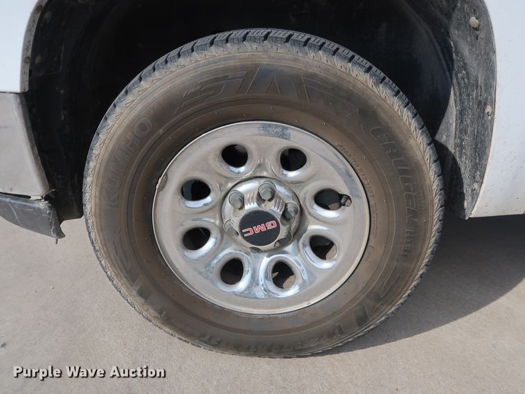 image for item FE9746 2009 GMC Sierra 1500 pickup truck