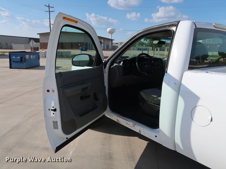 image for item FE9747 2008 GMC Sierra 1500 pickup truck