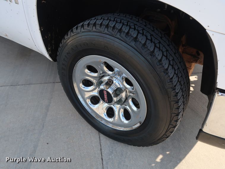 image for item FE9747 2008 GMC Sierra 1500 pickup truck