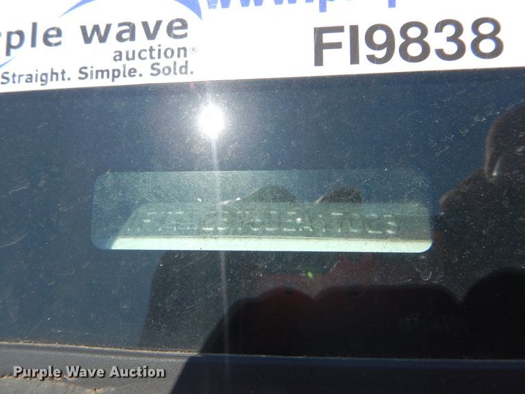 image for item FI9838 2013 Ford F250 Super Duty XLT Crew Cab pickup truck