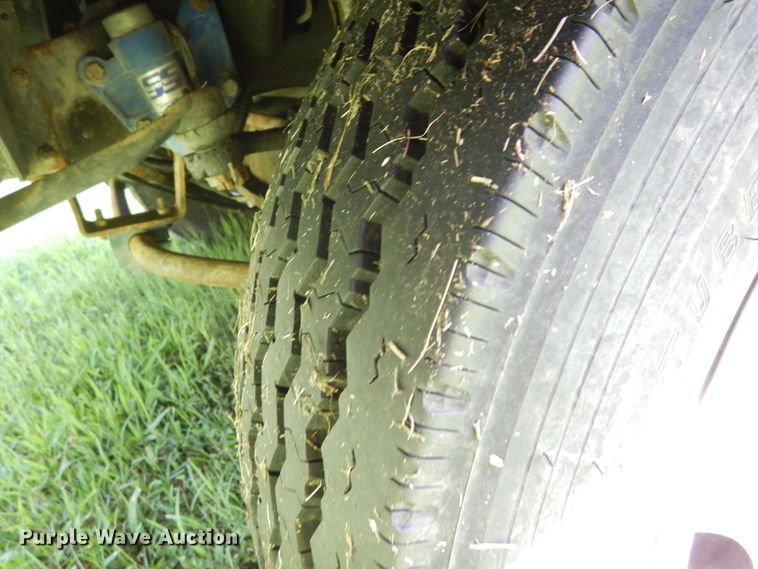 image for item FI9998 1996 Chevrolet P30 Winnebago RV