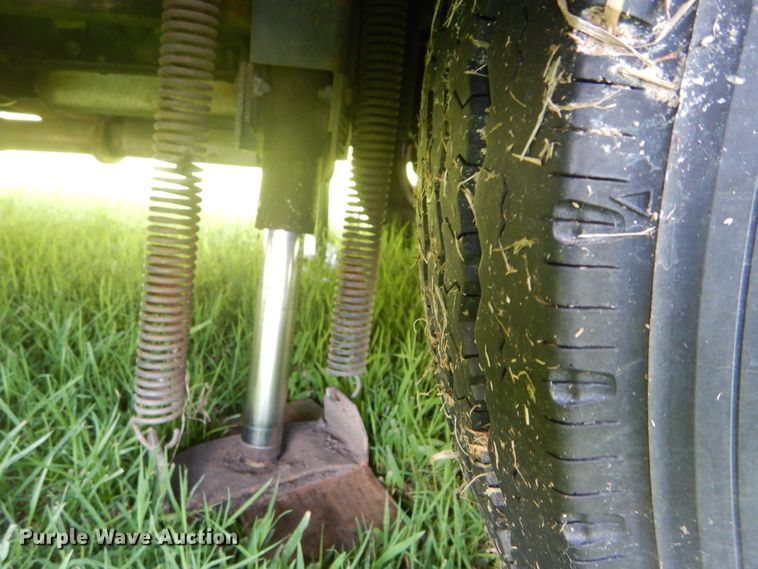 image for item FI9998 1996 Chevrolet P30 Winnebago RV