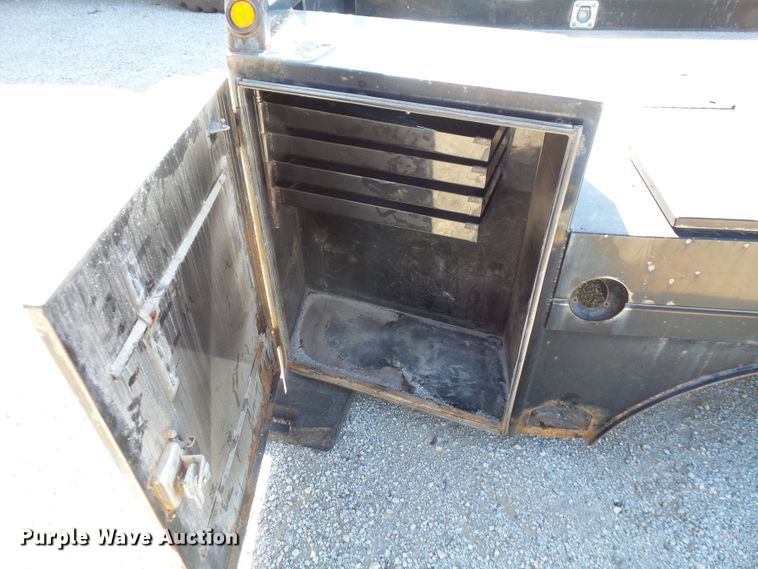 image for item FJ9241 Pronghorn flatbed