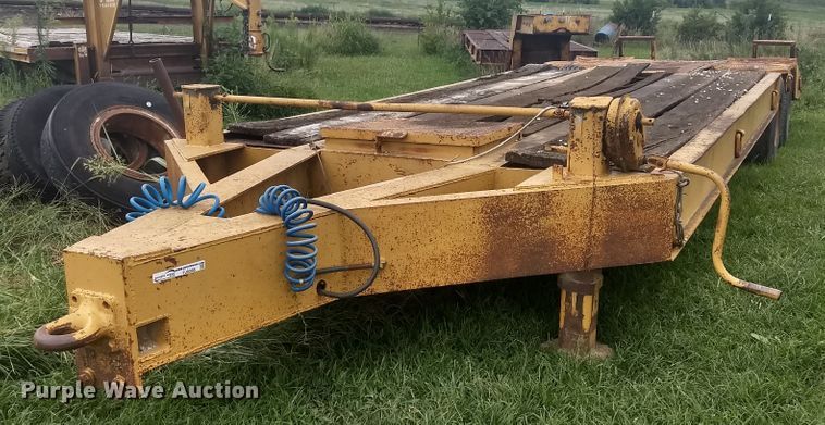 image for item FJ9305 1956 Martin equipment trailer