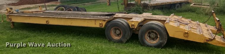 image for item FJ9305 1956 Martin equipment trailer