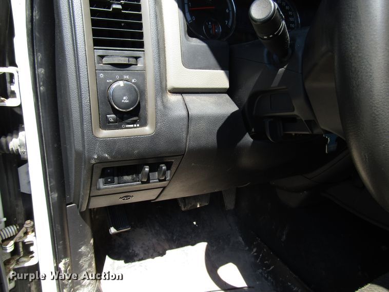 image for item FJ9702 2012 Dodge Ram 1500 Quad Cab pickup truck