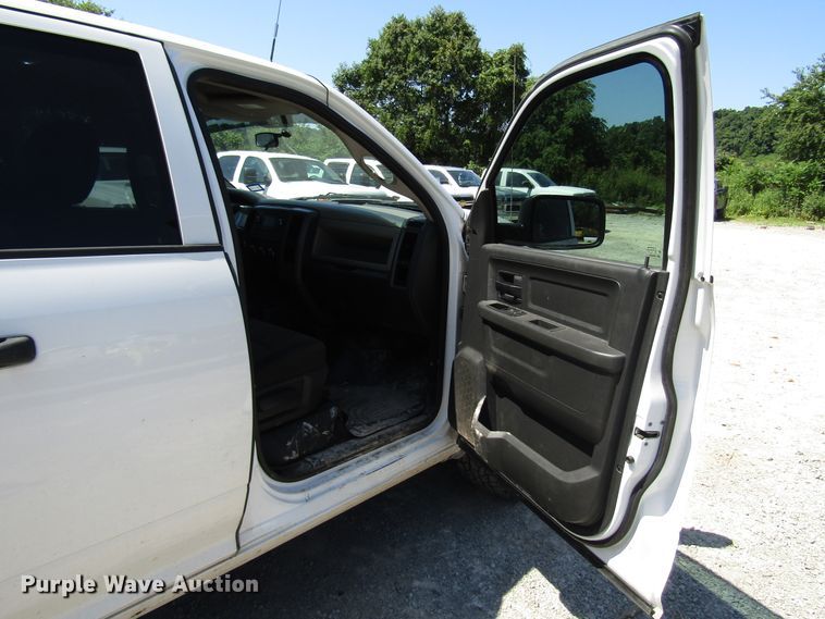 image for item FJ9702 2012 Dodge Ram 1500 Quad Cab pickup truck