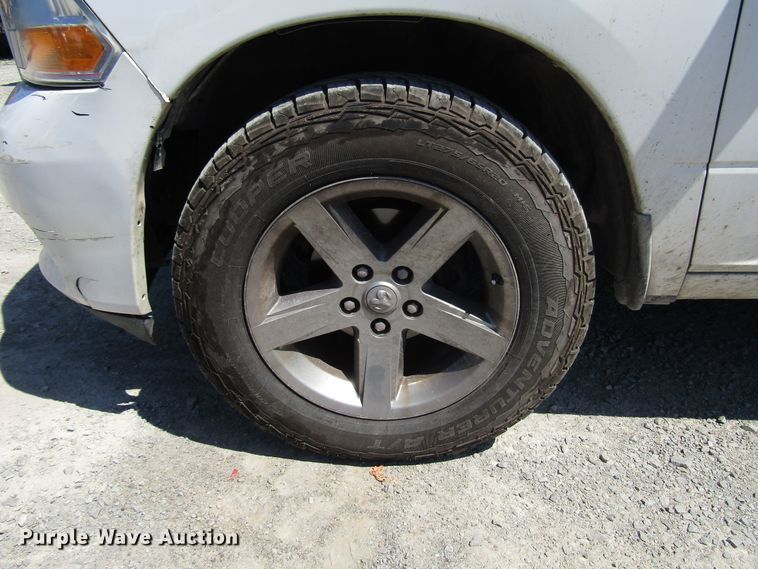 image for item FJ9702 2012 Dodge Ram 1500 Quad Cab pickup truck