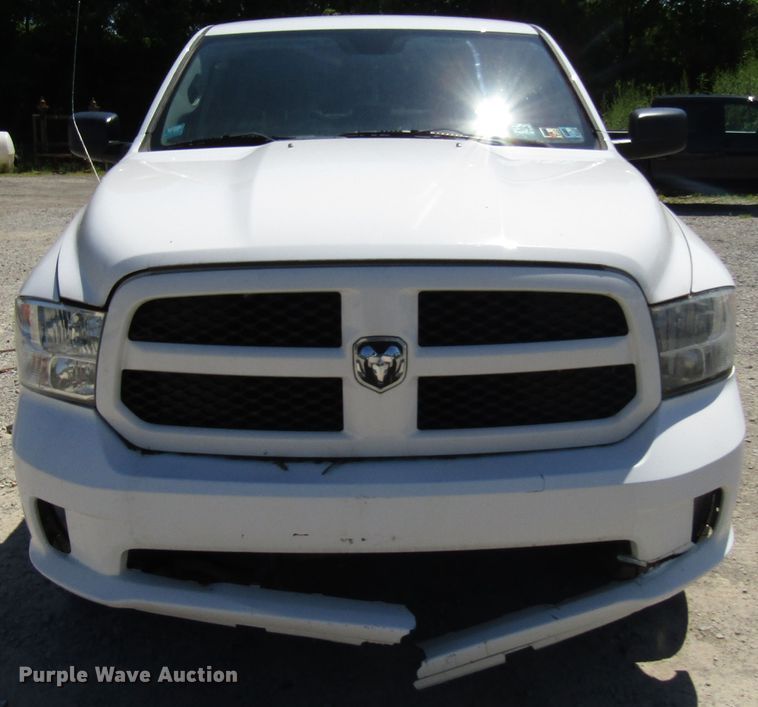 image for item FJ9703 2014 Dodge Ram 1500 Crew Cab pickup truck