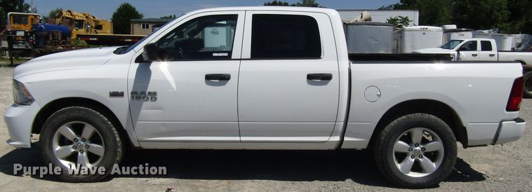 image for item FJ9703 2014 Dodge Ram 1500 Crew Cab pickup truck