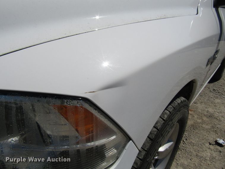 image for item FJ9703 2014 Dodge Ram 1500 Crew Cab pickup truck