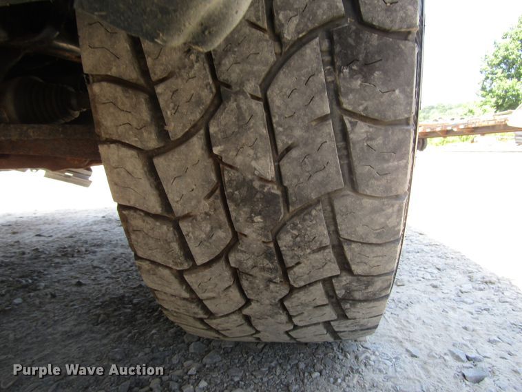 image for item FJ9703 2014 Dodge Ram 1500 Crew Cab pickup truck