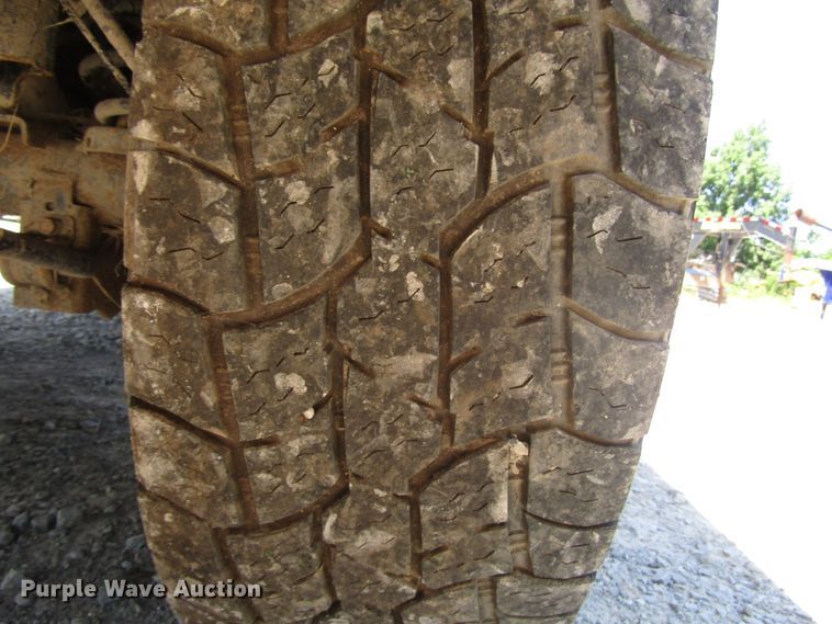 image for item FJ9703 2014 Dodge Ram 1500 Crew Cab pickup truck