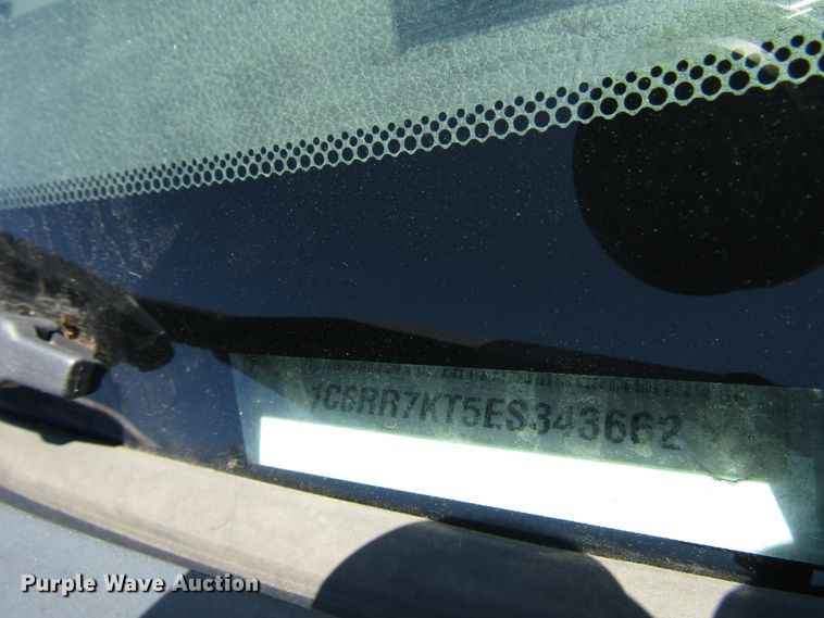 image for item FJ9703 2014 Dodge Ram 1500 Crew Cab pickup truck