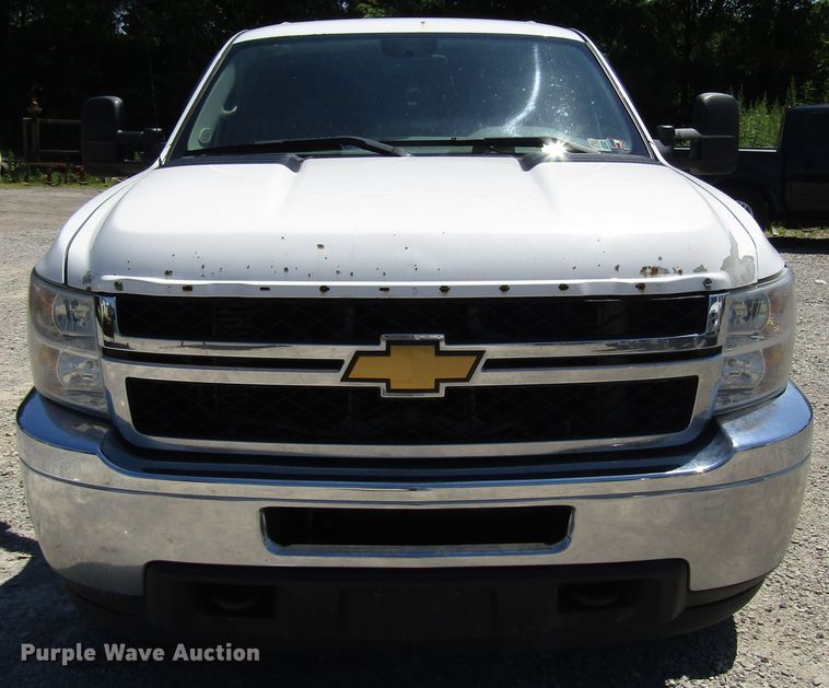 image for item FJ9705 2012 Chevrolet Silverado 2500HD Crew Cab pickup truck