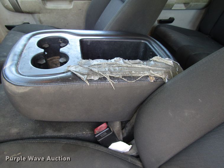 image for item FJ9705 2012 Chevrolet Silverado 2500HD Crew Cab pickup truck