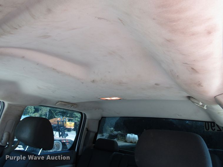 image for item FJ9705 2012 Chevrolet Silverado 2500HD Crew Cab pickup truck