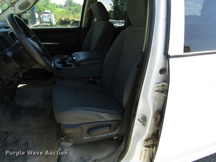 image for item FJ9715 2013 Dodge Ram 1500 Quad Cab pickup truck