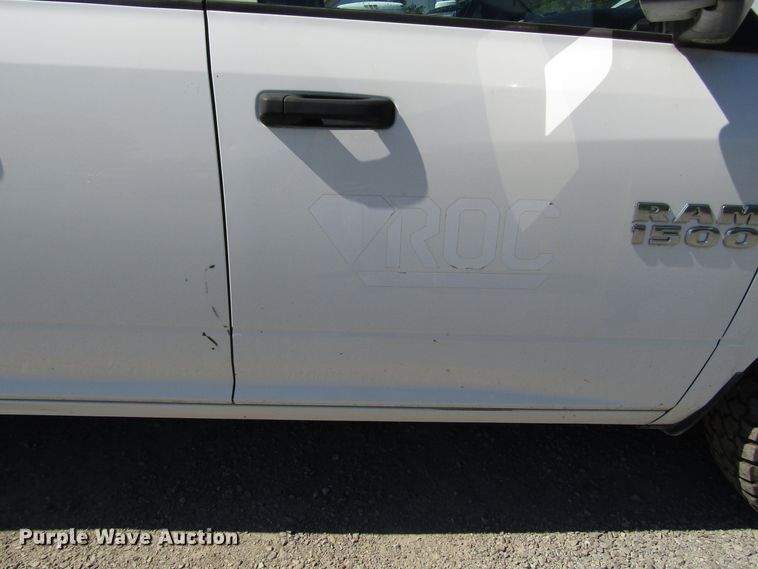 image for item FJ9715 2013 Dodge Ram 1500 Quad Cab pickup truck