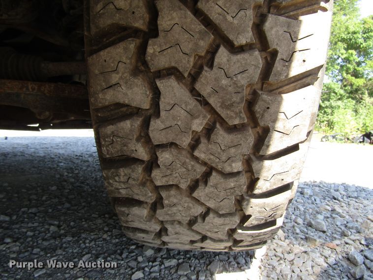 image for item FJ9715 2013 Dodge Ram 1500 Quad Cab pickup truck