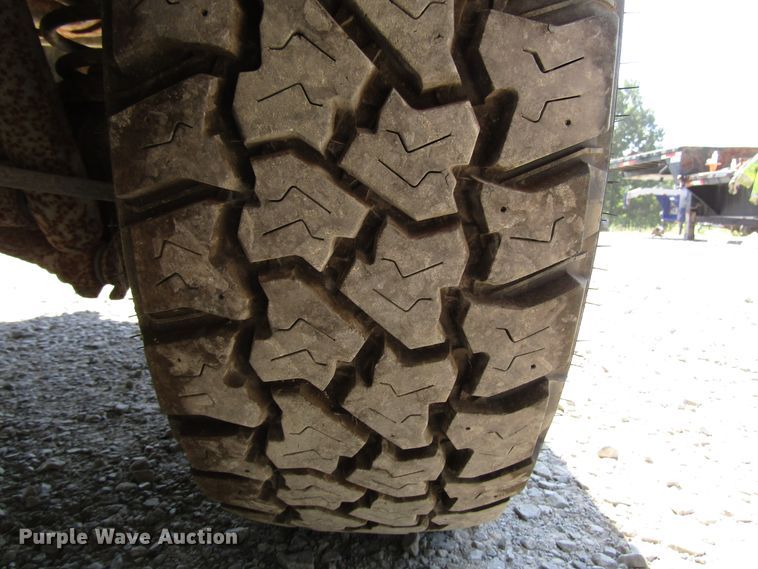 image for item FJ9715 2013 Dodge Ram 1500 Quad Cab pickup truck